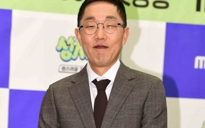 '고액 강연료 논란' 김제동 "3년만 복귀, 대세 예능인들 옆에서 잘 녹아들겠다" ('성지순례')