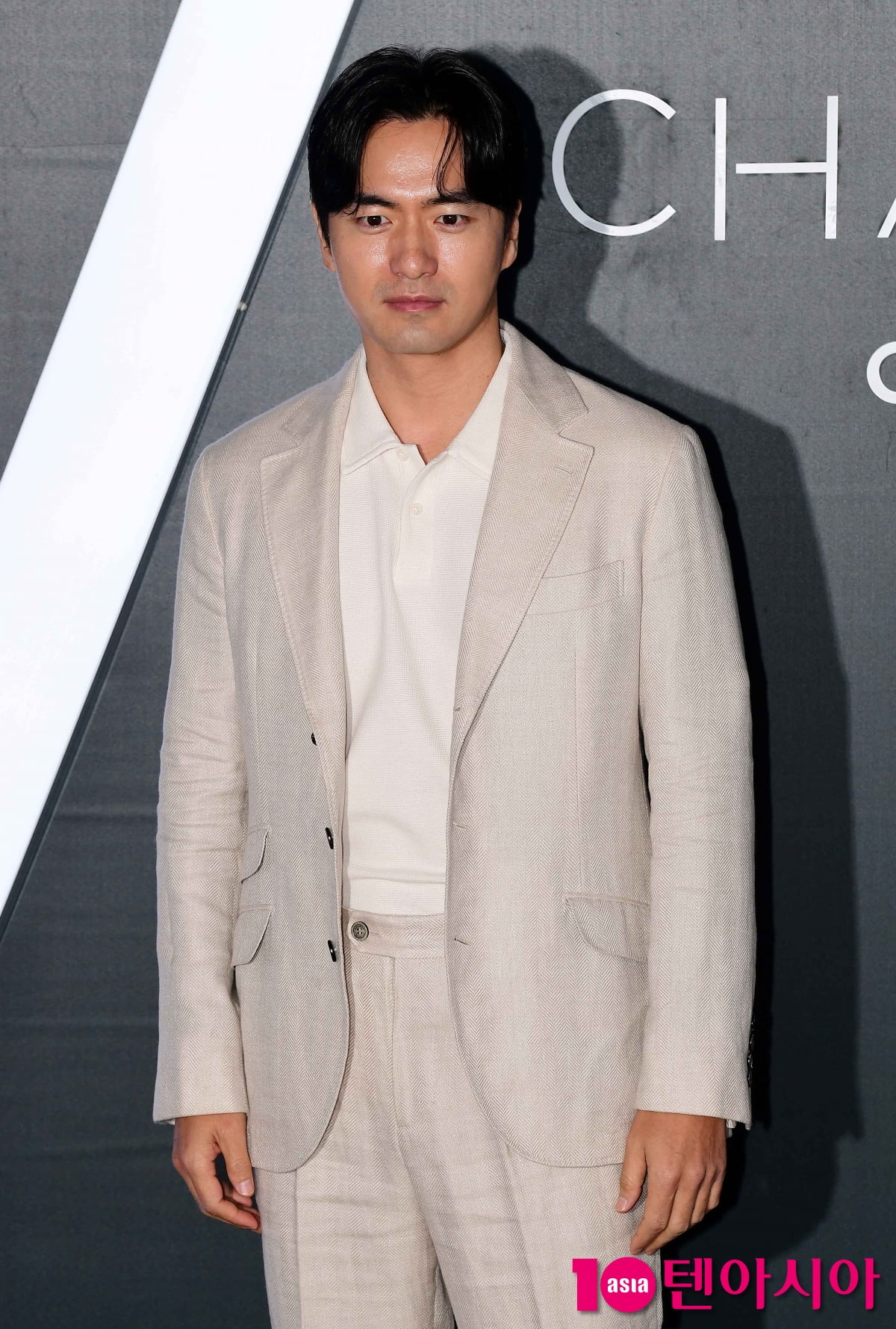 [TEN포토] 이진욱 '변함없는 멋짐'