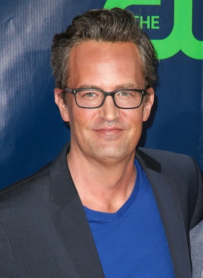 Actor Matthew Perry dies in bathtub at home... No drugs found