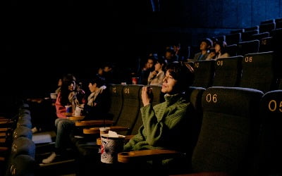 현실 공감 로맨스 '싱글 인 서울', 관람 포인트는?
