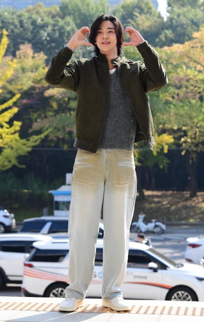 [TEN포토]로운 '여러분 사랑합니다'