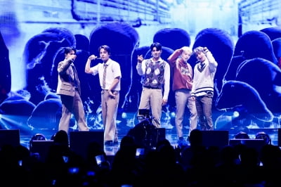 ‘Peak Time Winning Team’ VANNER, successful completion of Osaka → Tokyo fan concert