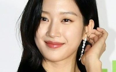 Moon Ga-young, growth story from 'rom-com queen' to 'melo queen'