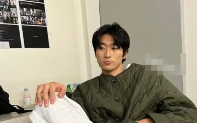 Jo Gyu-seong, full of 'chic beauty' even in comfortable clothes