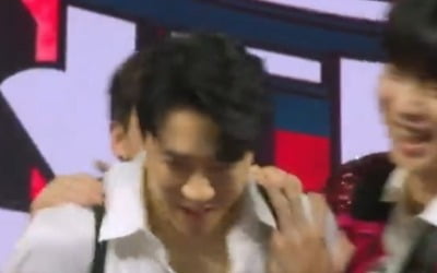 'Burning Trotman' Hwang Young-woong lost first place to Enoch