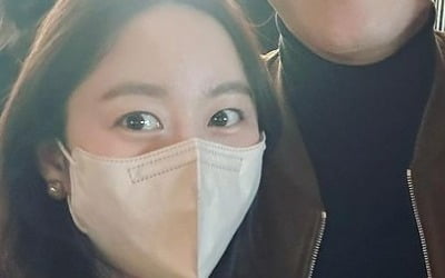 Jeon Hye-bin cheers for Park Ki-woong, who ran through the fire together