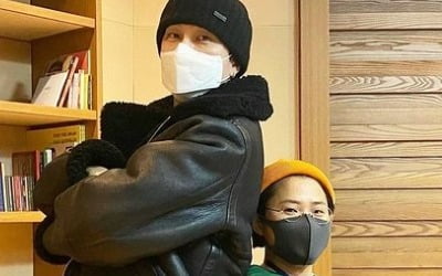 Sleepy, the exciting height difference between Kim Shin-young and 153cm