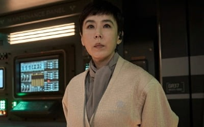 Yeon Sang-ho "The late Kang Soo-yeon is the driving force behind 'Jung_E'"