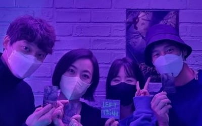 Room escape with Shin Go-eun and Yoon Jong-hwa