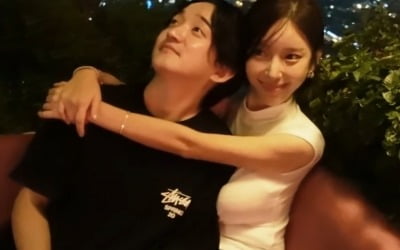 Meow, Jeon Seon-wook, expression of affection at Thai hotel and night market