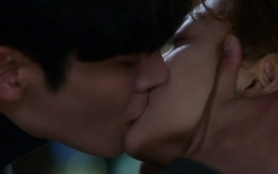 Rowoon and Jo Bo-ah have a surprise kiss after awakening their feelings for each other