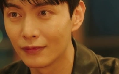 Han Ji-min and Lee Min-ki catch a serial killer and start dating