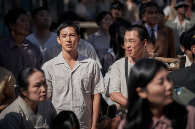 '1947 Boston' Bae Seong-woo, only watched Ha Jung-woo and played all his life? “Fact NO”