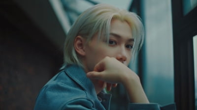 「カムバック」ストレイキッズ、高尺ドームでびっくり公開した新報「Leave」ティーザー公開