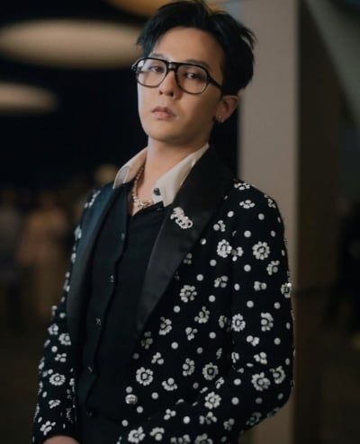 G-DRAGON、「偽記者会見」朴ユチョンとは違うべきだ