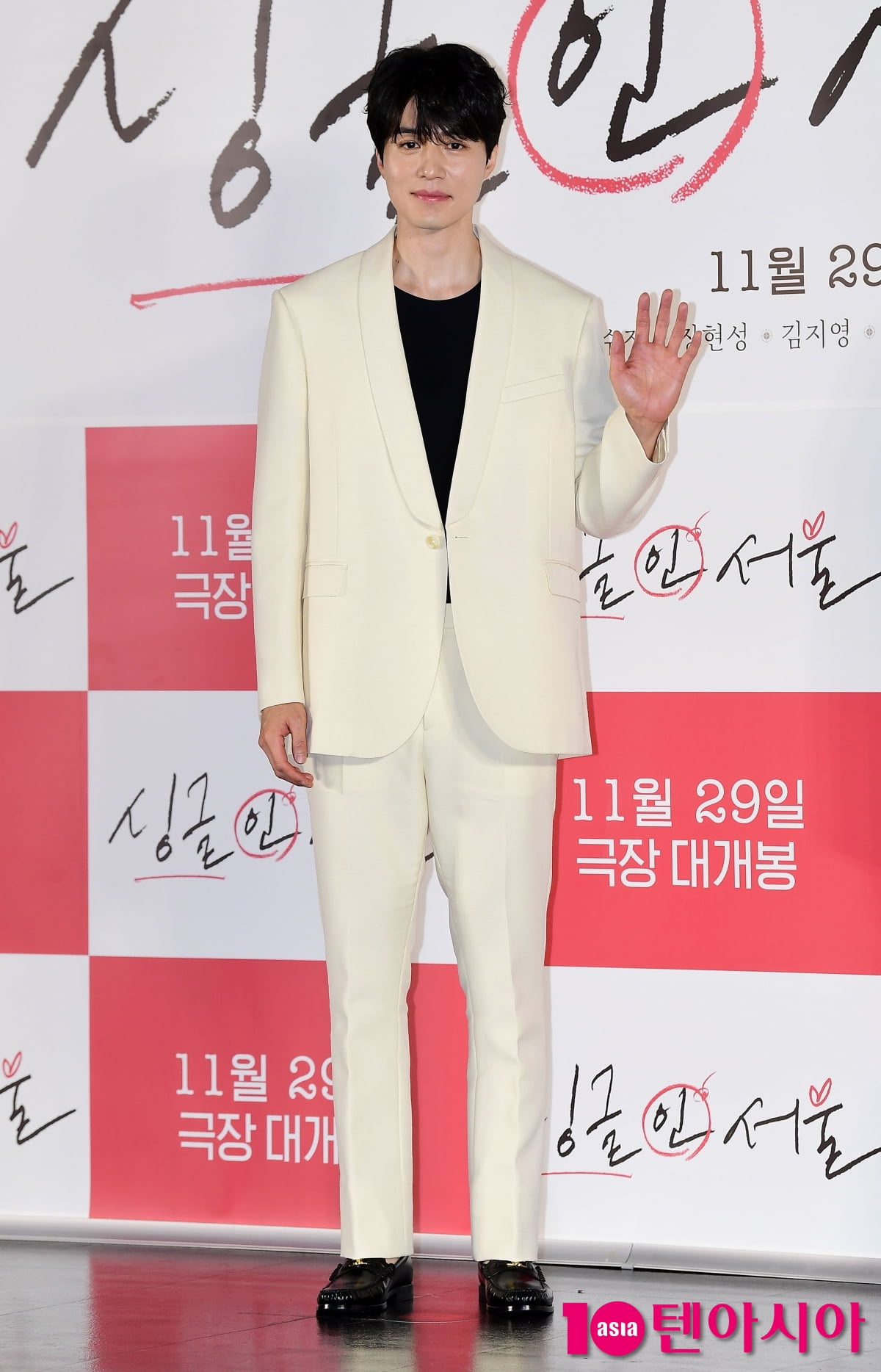 [TEN포토]이동욱 '가질 수 없는 남친의 비주얼'