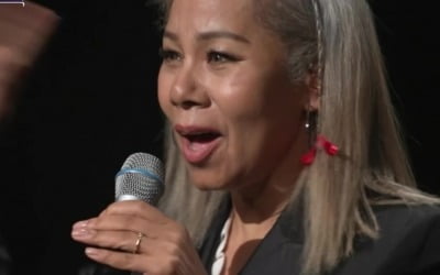 66-year-old Insooni performed the NewJeans' 'Hype Boy' stage fantastic
