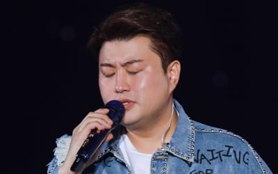김호중, 14만 아리스도 열광…시공간 초월 무대