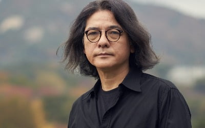 Movie 'Kyrie's Song' director Shunji Iwai, how to soothe the wounds of disaster through song