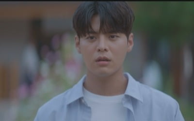 [종합] 최현욱, ♥신은수와 첫 입맞춤 했는데…"사고는 아직 일어나지 않았어"('워터멜론')