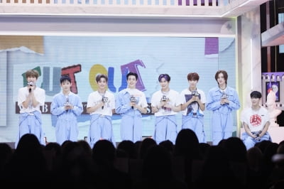 '씨제스 신인' 휘브, 데뷔 쇼케이스 성료…"오늘 느낀 감정 평생 잊지 않을 것"
