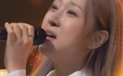 [종합] 이승기 "예사롭지 않아"…성대 결절→미용실 원장, 오디션 최강자 '대거 탈락' ('싱어게인3')