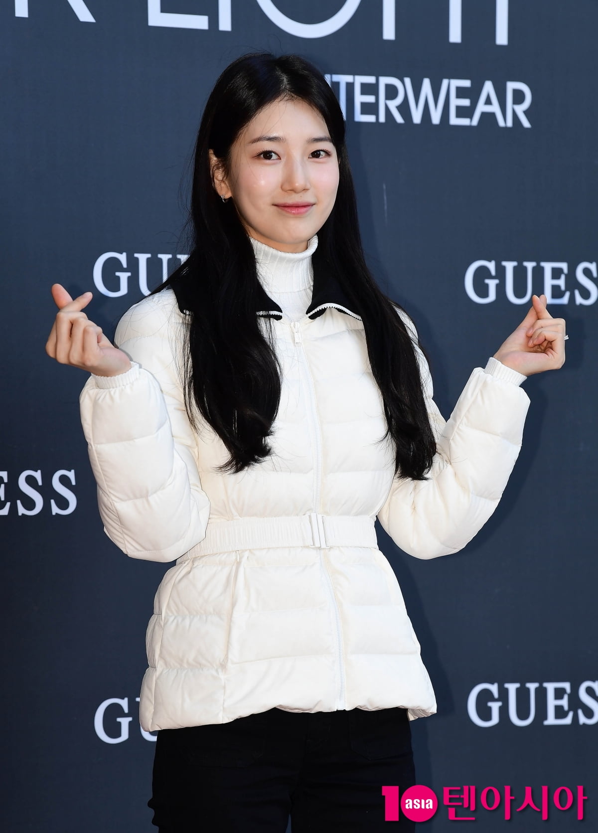 [TEN포토] 수지 '사랑스러워'