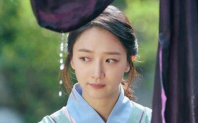 김영대♥표예진, 악연 끝 사랑 시작?…원수에게 흔들리는 마음 ('낮에 뜨는 달')