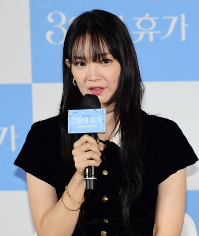 [TEN포토] 신민아 '엄마랑 친구처럼 지내고 있어요'