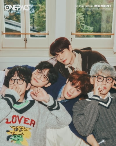 Group ONE PACT produced by Gangnam revealed its nerdy charm