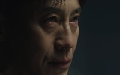 シン・ハギュン、兄弟の死後に極端な選択を試みた。殺人容疑で逮捕後に起こった悲劇