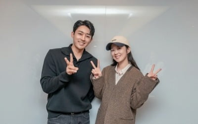 장나라♥손호준, 부부로 재회…베일 벗은 '나의 해피엔드' 대본 리딩 현장