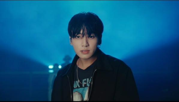 BTSジョングク、米オーダーシーで「GOLDEN」収録曲ステージ初公開