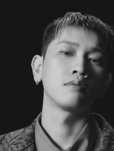 '컴백' 크러쉬 "19곡이나 수록된 역대급 앨범…'쉬밤이들' 마음 따뜻해지길" [일문일답]