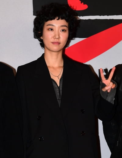 [TEN포토]이주영 '귀엽게 브이'