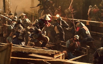 Director Kim Han-min of the movie 'Noryang', "The naval battle scene alone is about 1 hour and 40 minutes long."