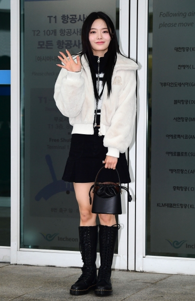 [TEN포토] 피프티 피프티 키나 '새로운 출발?'
