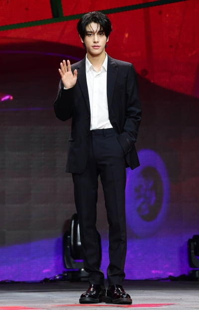 [TEN포토] 엔하이픈 제이크 '또렷한 이목구비'