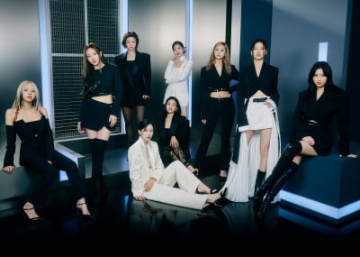TWICE announces remix version of 'MOONLIGHT SUNRISE' in collaboration with DJ Jonas Blue