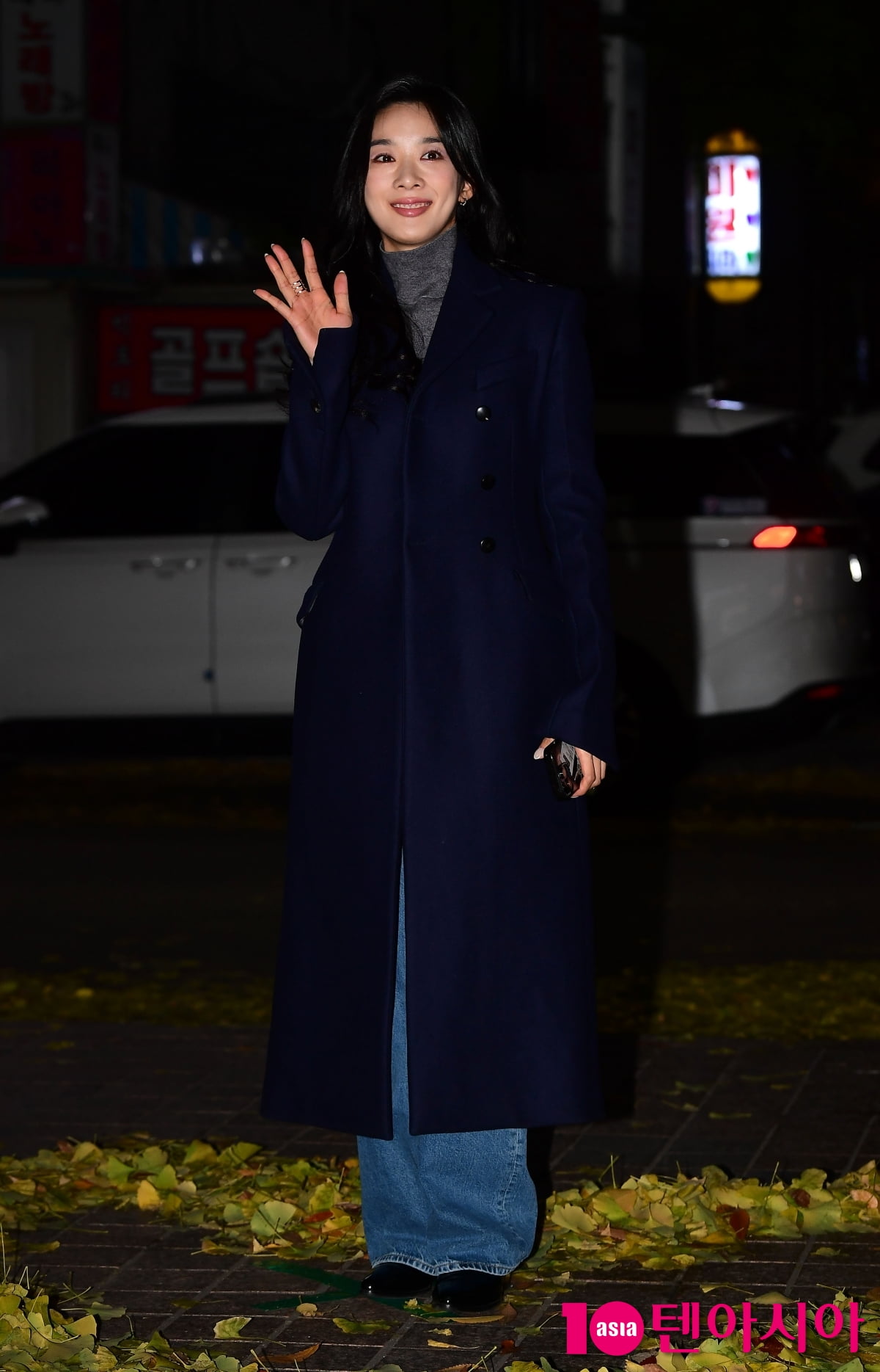 [TEN포토]이청아 '연인 각화가 왔어요'(연인 종방연)