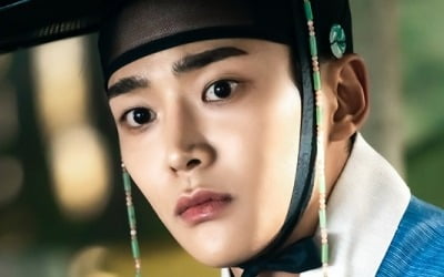 '한양 최고 울분남' 로운, 본 적 없는 귀여움…꼰대 유교 보이('혼례대첩')