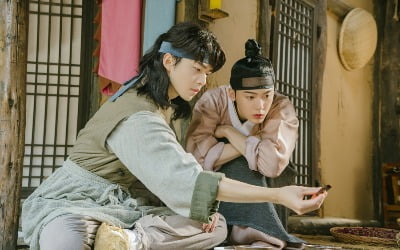 '수운잡방', 자칭 조선 최고의 요리사와 삼수생 양반의 우정…12월 2일 개봉