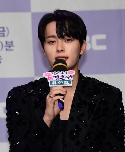 [TEN포토]유선호 '슈룹에 이어 배민혁과 좋은 인연'