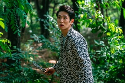 BH 신인 정윤재, '소년시대' 출연…강혜원 바라기役