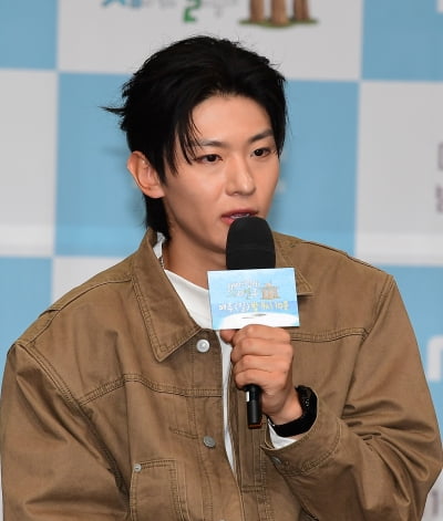 [TEN포토]덱스 '예능대세 수식어 감사...롱런하고 싶어요'