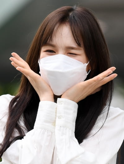 웬디, 대학 입시 준비를 함께 하고픈 女가수 1위…뉴진스 민지 2위[TEN차트]
