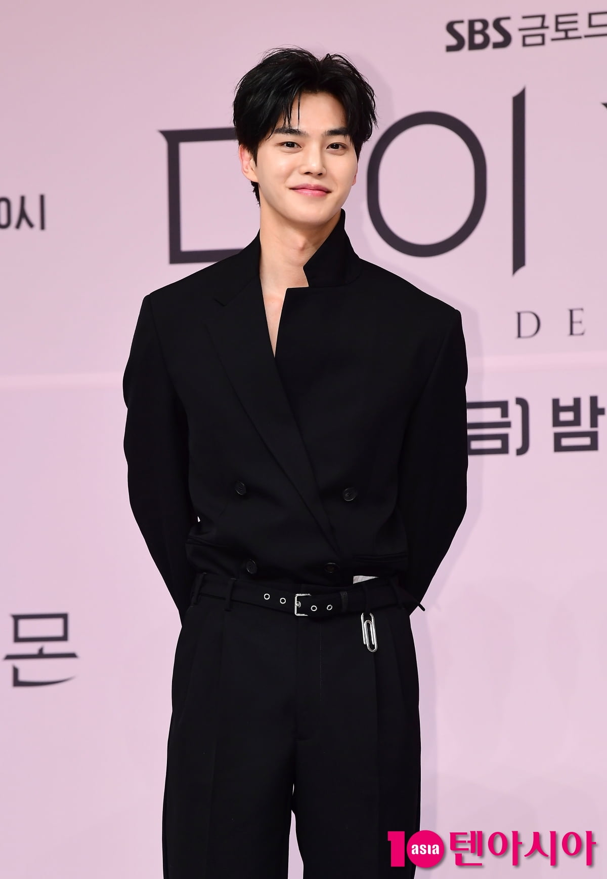 [TEN포토]송강 '이 미소에 빠져든다'