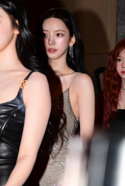 [TEN포토]에스파 카리나 '탄성을 부르는 이쁨'