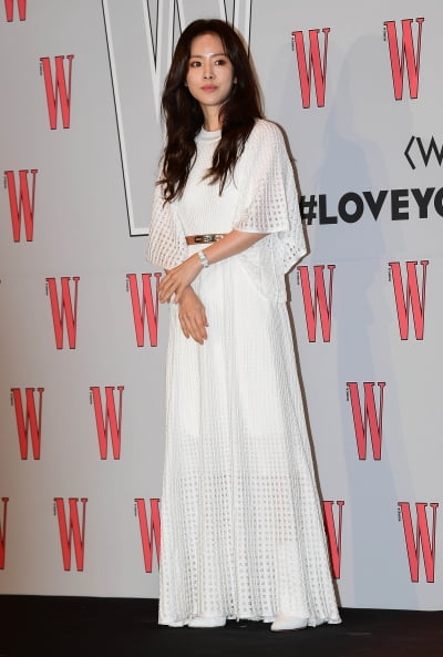 [TEN포토]한지민 '무결점 청순미'