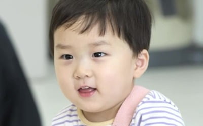 은우, 살뜰한 형아…'승무원 출신 아내♥' 김준호 "동생 하나 더 낳을까?"('슈돌')